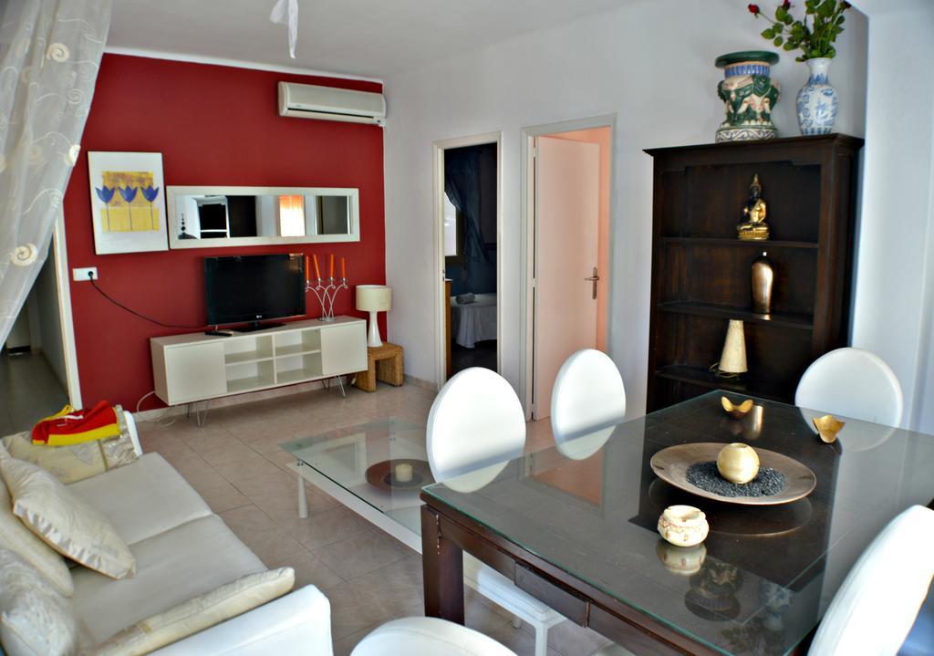 Apartamentos De Las Heras Ibiza Eksteriør billede